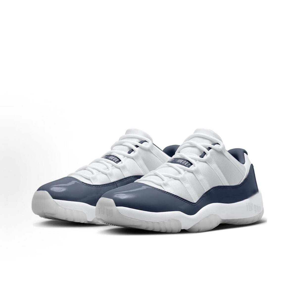 Jordan Air Jordan 11 Low "Diffused Blue" – Men's Retro Basketball Shoes, Low-Top, Comfortable and Slip-Resistant (White/Blue)