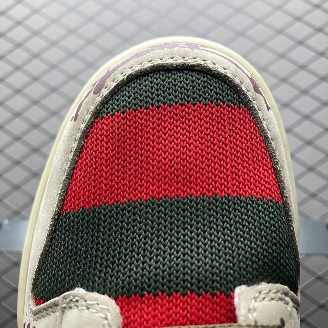 SB Dunk Low 'Freddy Krueger'