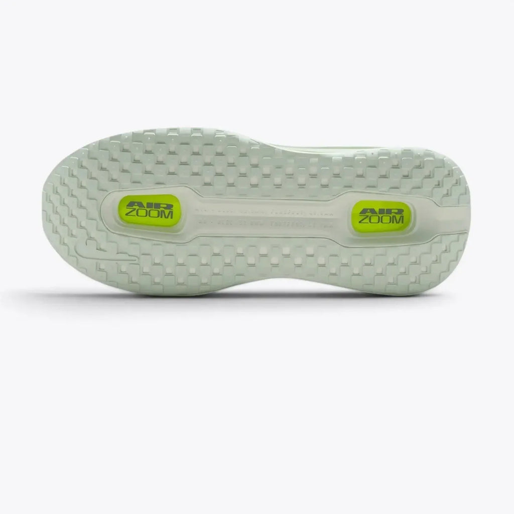 Nike Vomero Premium Green Barely Volt Sneakers HQ2050-300